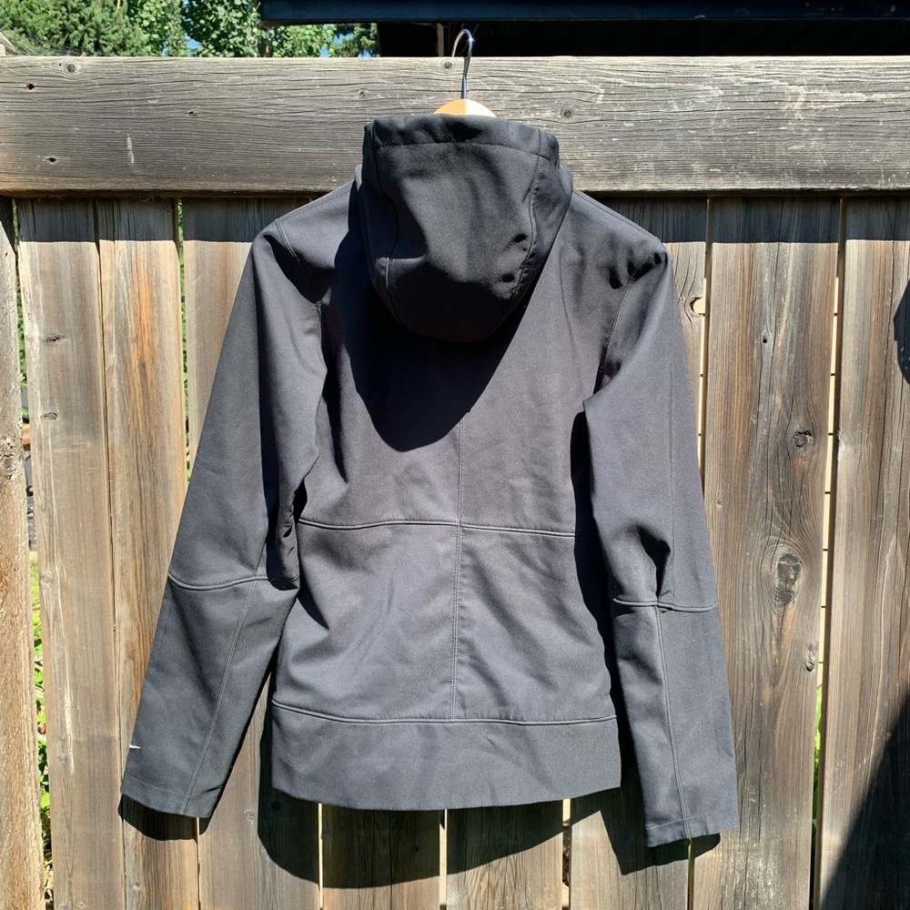 Nike ACG Soft Shell Jacket - Picture 8 of 9
